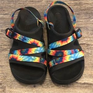 Kids Chacos Sandals Size 6